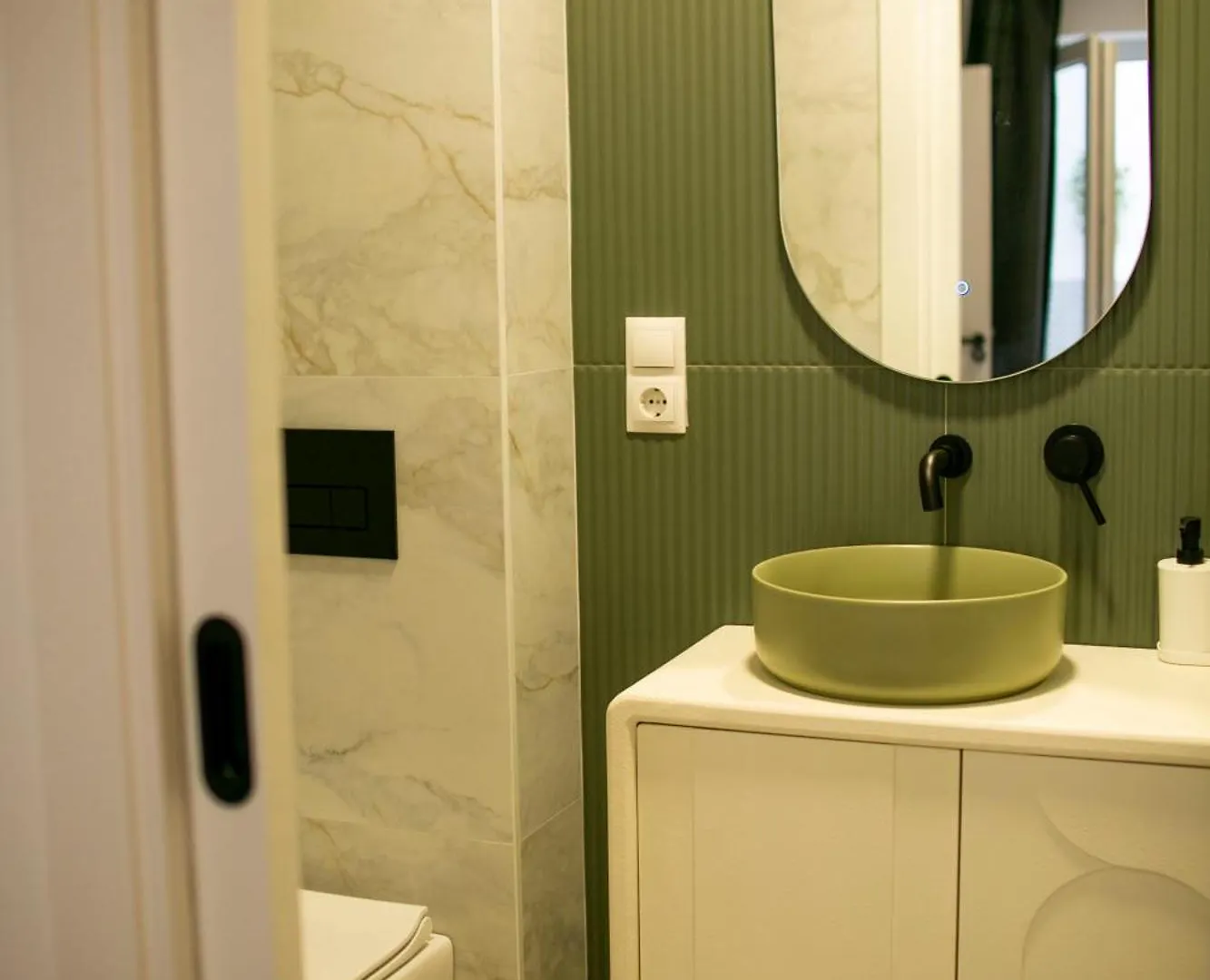 Casa Lyrata Comfort & Design Malaga Apartment
